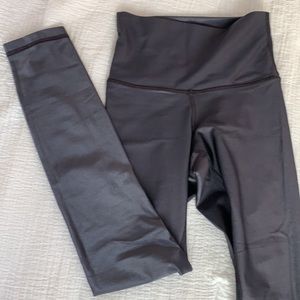 High waisted Alo high shine 7/8 leggings